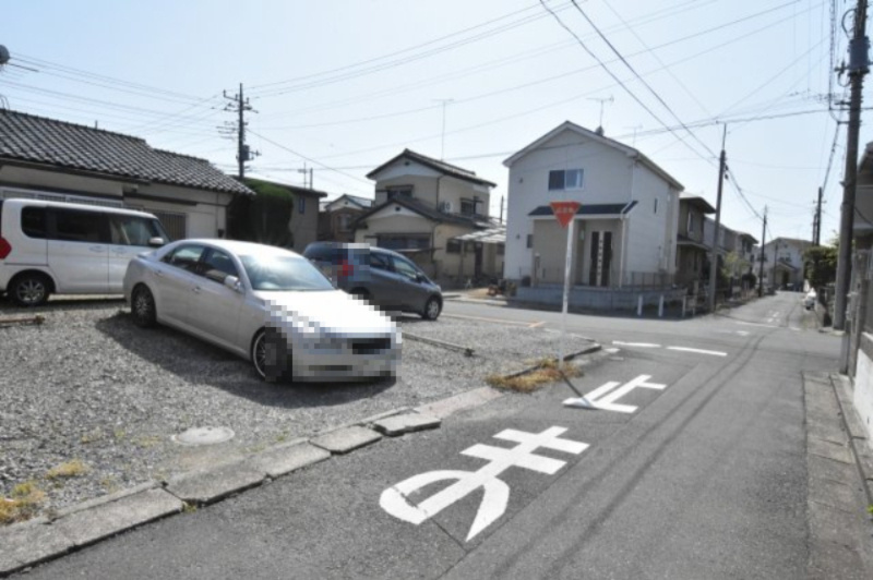 桶川市大字下日出谷　売地の前面道路含む現地写真