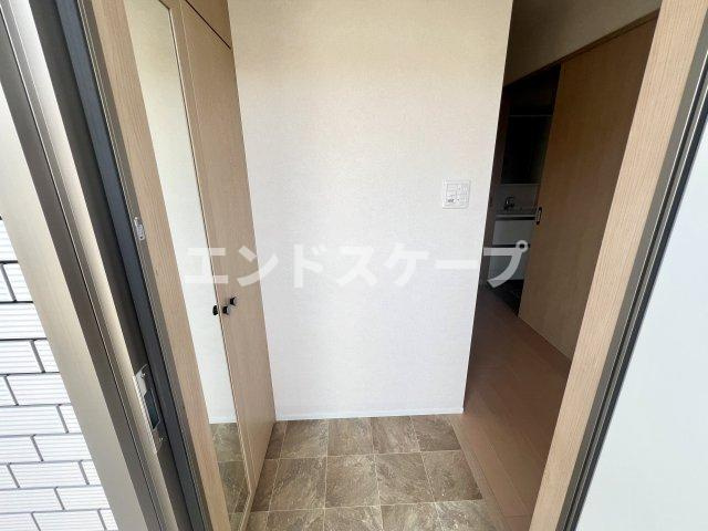 シャルールAの玄関|高崎、前橋、伊勢崎エリアのお部屋探しはエンドスケープまで！お客様の理想お聞かせ下さい♪