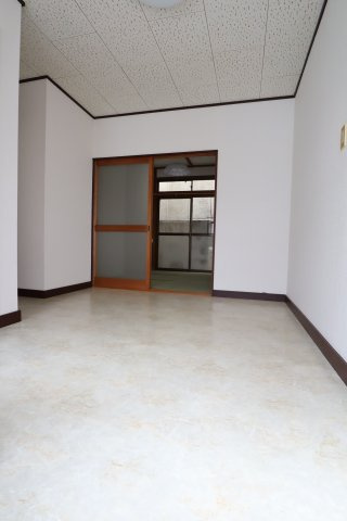 第二吉野ハイムの居間・リビング