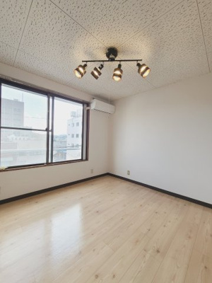 【居間・リビング】 | YONEビル