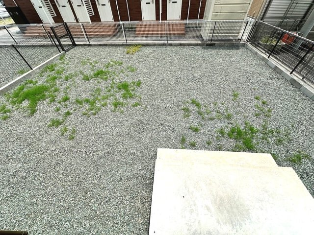 豊橋ウエスト 2の庭