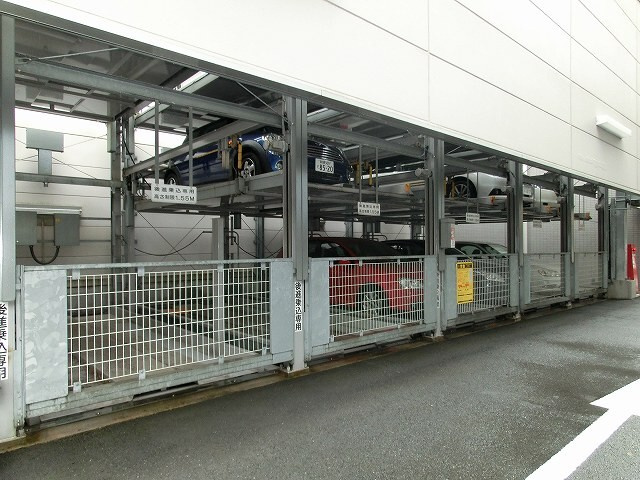 ParkAxis元浅草stageの駐車場
