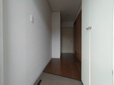 【玄関】 | ウエストヴィレッヂ