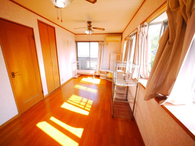 八街市希望ヶ丘　中古戸建のその他|平成17年9月築 ３LDK 駐車2台可能 玄関ホール吹き抜け オール電化 公営水道