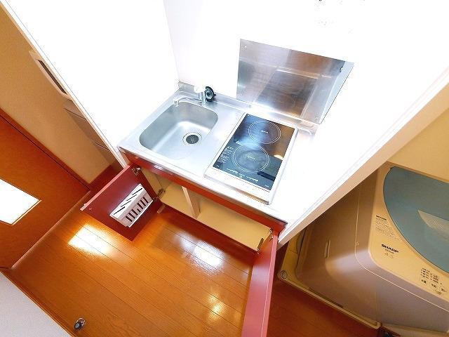 レオパレス伏見Ⅱのキッチン|きれいなキッチンです