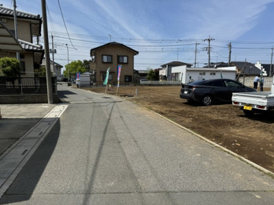 【前面道路含む現地写真】 | 熊谷市弥藤吾　 | 現地前面道路含む外観（２０２４年０４月２６日）撮影