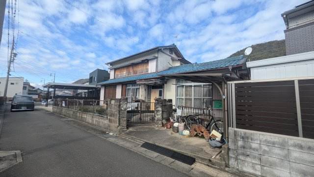 土地　若福町の前面道路含む現地写真