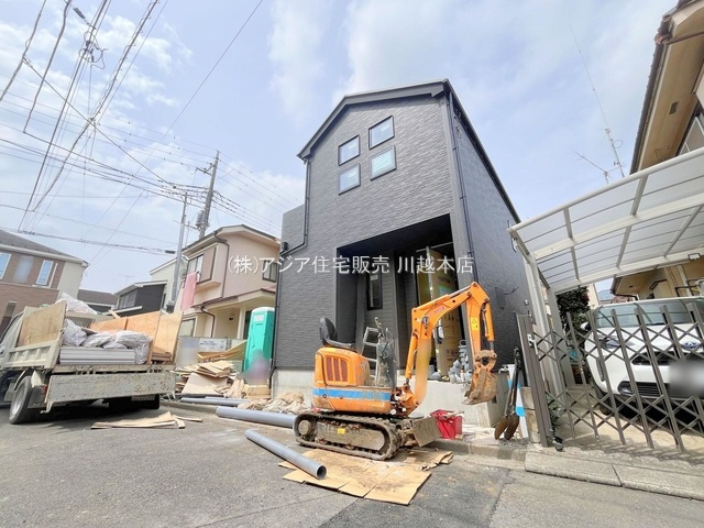 月々６万円台～　新築戸建　川越市安比奈新田２期の前面道路含む現地写真|南東側4.2ｍ公道！北西側4.44ｍ公道！それぞれ8ｍ以上の接道です！