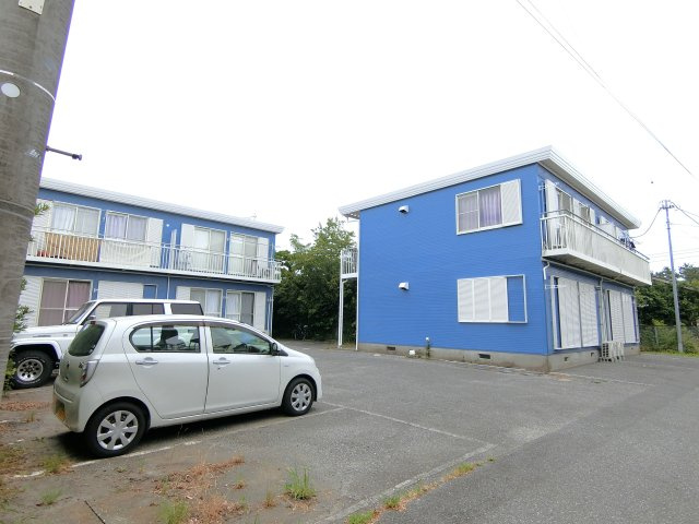 さくらハイツの駐車場