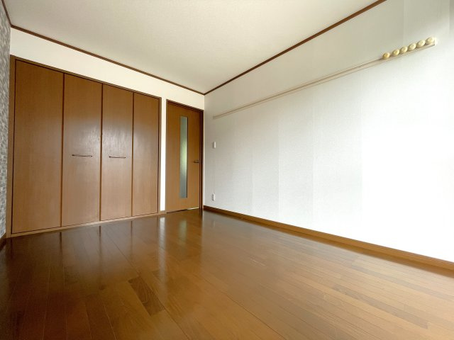 さくらハイツの洋室