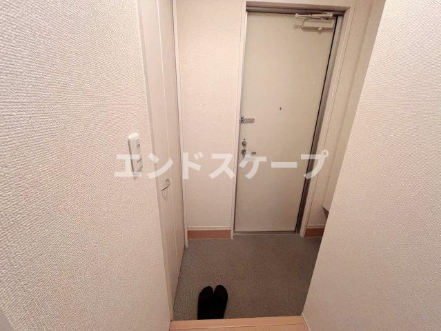 レーブ中泉の玄関|高崎、前橋のお部屋探しはエンドスケープまで！お客様の理想お聞かせ下さい♪