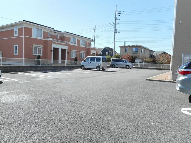 ヴィラ・プラシードの駐車場|駐車場