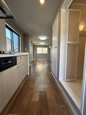 【内装】 | 室内、開放感あり！陽当・通風良好