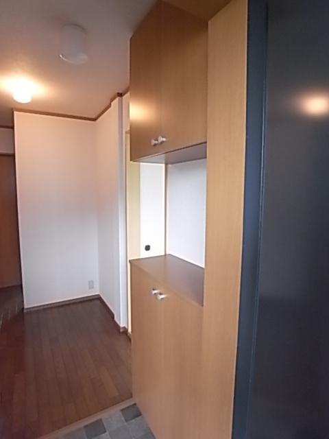 メルベーユ本山の玄関
