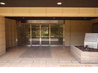 【エントランス】