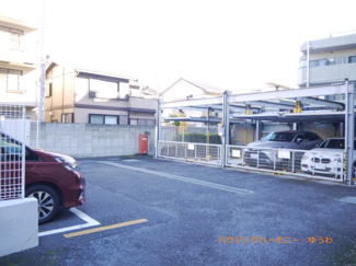 【駐車場】