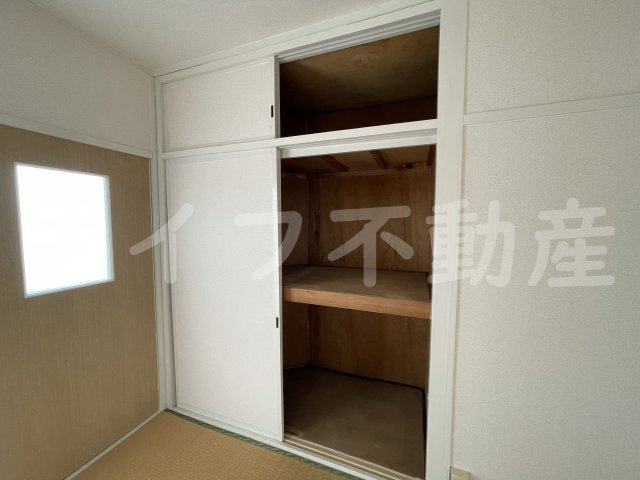 稲田シャトークワジマの収納|便利な収納スペースです