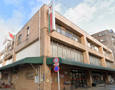 【周辺】 | 小俣マンション | コモディイイダ 東新町店まで436ｍ