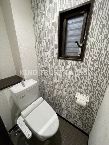 リトルフラワーのトイレ|コンパクトで使いやすいトイレです