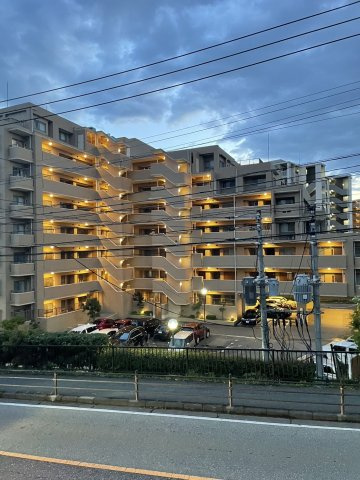 コスモ南公園の外観|コスモ南公園（4LDK）