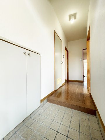 HAMAMOTOビルの玄関