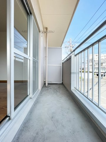 HAMAMOTOビルのバルコニー