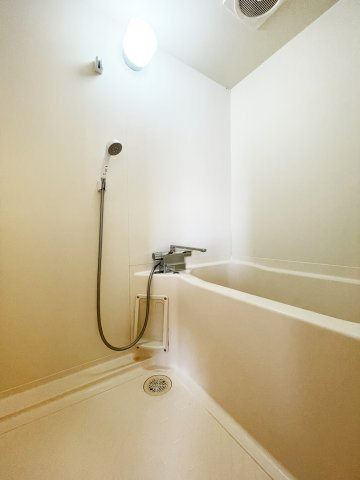 HAMAMOTOビルの浴室