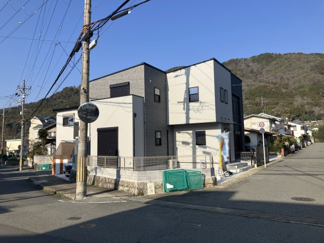 【外観】 | 亀岡　篠町見晴二丁目　新築一戸建