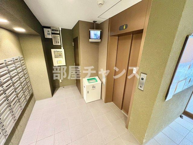 HF丸の内レジデンスのロビー