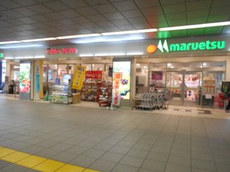 スーパー