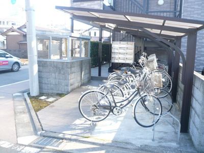 ★屋根付駐輪場★（空き状況・使用料等詳細はご確認下さい）