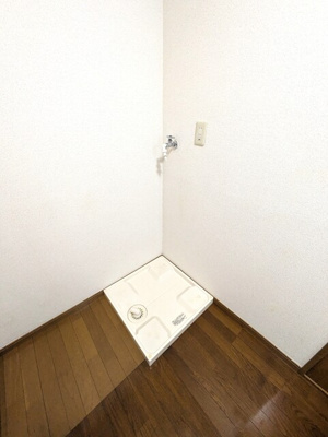 ★防水パンつき室内洗濯機置き場★