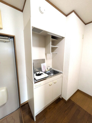 ★ミニ収納棚付き・コンパクトキッチン★