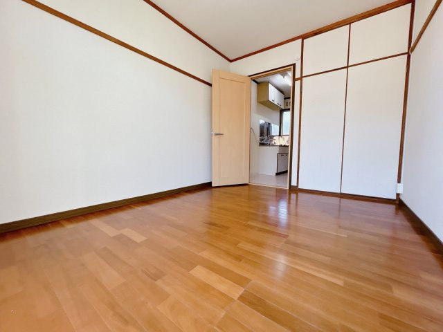 奥田アパートメントⅡの洋室