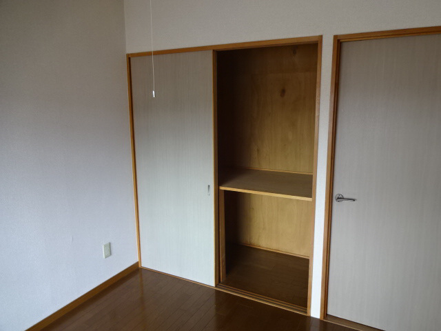 フレンドＭ東山の収納
