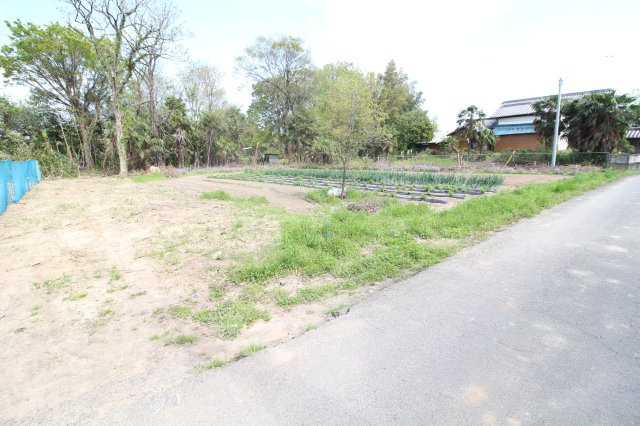 川島町牛ヶ谷戸　建築条件なし売地　「川越駅」バス26分　敷地163坪　敷地の外観