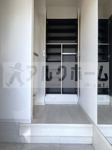 ドミソレイユⅢの玄関