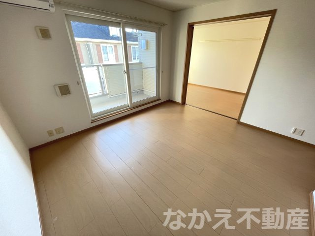 【居間・リビング】 | 使いやすい居間です