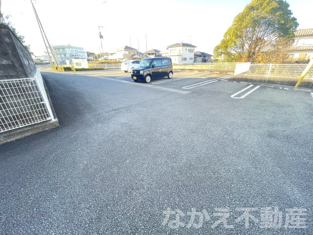 【駐車場】 | 駐車場完備です