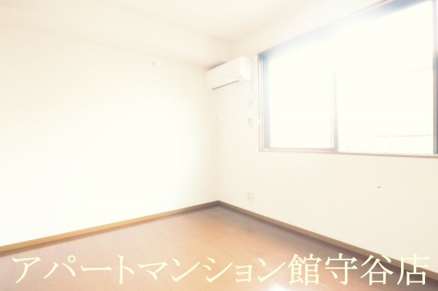 メゾン森Ⅺの寝室|類似です