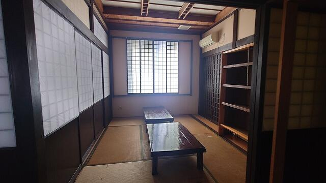 犬塚店舗1階