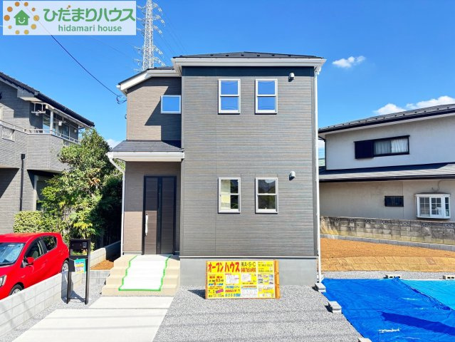 蓮田市椿山　新築一戸建て　リーブルガーデン　01の外観|今から見たいも大歓迎！お気軽にお問い合わせください☆彡