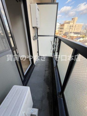 【バルコニー】 | 藤ビル | 落ち着いた時間を過ごせるバルコニーです