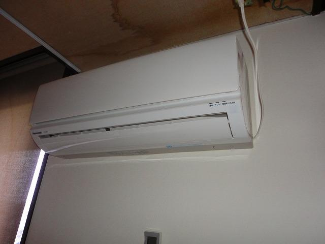 自治医大ビル3F　西側