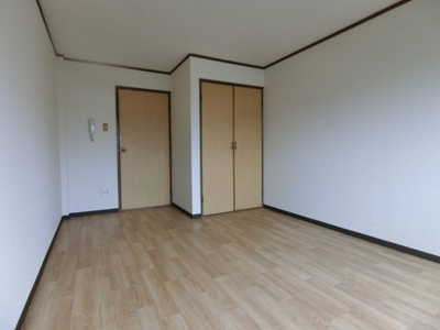 【居間・リビング】 | グリーンパレス