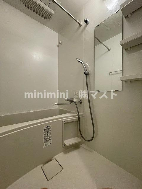 S-RESIDENCE大阪同心の浴室