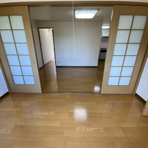 アリコベールＣ棟の居間・リビング|居間です