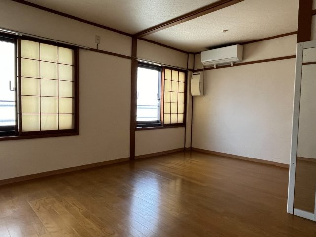 フジビルの寝室