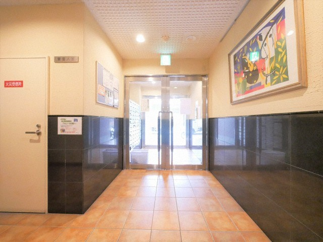 エムプラザ堀江南のロビー