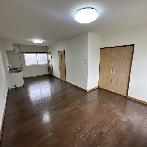 メゾンド秀の居間・リビング